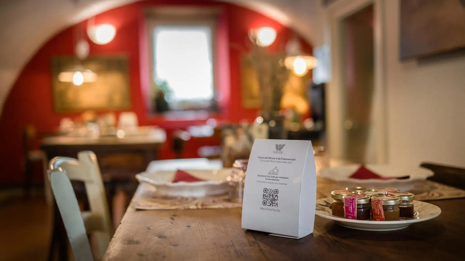 مونزامبانو B&B Corte Del Mincio فندق مبيت وإفطار