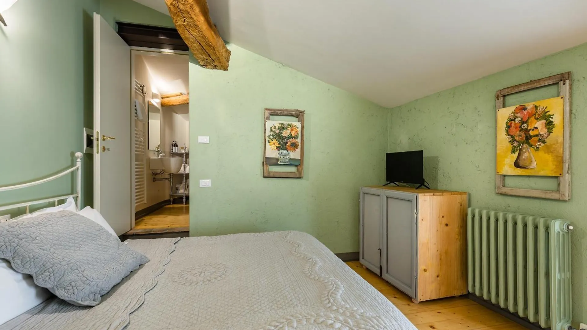 مونزامبانو B&B Corte Del Mincio 0*,  إيطاليا